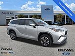 Used 2021 TOYOTA HIGHLANDER XLE in JACKSONVILLE, FLORIDA (Photo 1)