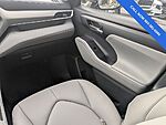 Used 2021 TOYOTA HIGHLANDER XLE in JACKSONVILLE, FLORIDA (Photo 18)