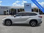 Used 2021 TOYOTA HIGHLANDER XLE in JACKSONVILLE, FLORIDA (Photo 7)