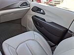 Used 2018 CHRYSLER PACIFICA TOURING L PLUS in JACKSONVILLE, FLORIDA (Photo 19)