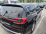 Used 2024 CHRYSLER PACIFICA TOURING L in JACKSONVILLE, FLORIDA (Photo 3)