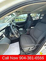 Used 2024 TOYOTA COROLLA CROSS LE in JACKSONVILLE, FLORIDA (Photo 14)