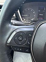 Used 2024 TOYOTA COROLLA CROSS LE in JACKSONVILLE, FLORIDA (Photo 17)