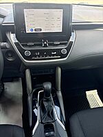 Used 2024 TOYOTA COROLLA CROSS LE in JACKSONVILLE, FLORIDA (Photo 21)