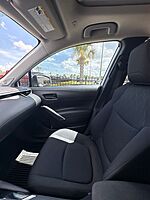 Used 2024 TOYOTA COROLLA CROSS LE in JACKSONVILLE, FLORIDA (Photo 27)