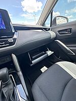 Used 2024 TOYOTA COROLLA CROSS LE in JACKSONVILLE, FLORIDA (Photo 29)