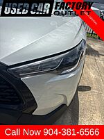 Used 2024 TOYOTA COROLLA CROSS LE in JACKSONVILLE, FLORIDA (Photo 7)