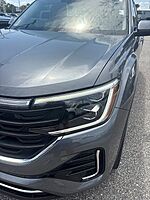 Used 2024 Volkswagen Atlas 2.0T SEL PREMIUM R-LINE in JACKSONVILLE, FLORIDA (Photo 10)