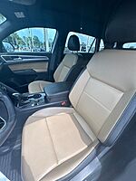 Used 2022 Volkswagen Atlas Cross Sport 3.6L V6 SE W/TECHNOLOGY in JACKSONVILLE, FLORIDA (Photo 16)