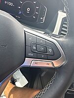 Used 2022 Volkswagen Atlas Cross Sport 3.6L V6 SE W/TECHNOLOGY in JACKSONVILLE, FLORIDA (Photo 22)
