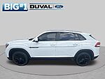 Used 2022 Volkswagen Atlas Cross Sport 3.6L V6 SE W/TECHNOLOGY in JACKSONVILLE, FLORIDA (Photo 3)
