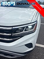 Used 2022 Volkswagen Atlas Cross Sport 3.6L V6 SE W/TECHNOLOGY in JACKSONVILLE, FLORIDA (Photo 8)