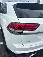 Used 2022 Volkswagen Atlas Cross Sport 3.6L V6 SE W/TECHNOLOGY in JACKSONVILLE, FLORIDA (Photo 9)
