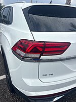 Used 2022 Volkswagen Atlas Cross Sport 3.6L V6 SE W/TECHNOLOGY in JACKSONVILLE, FLORIDA (Photo 9)