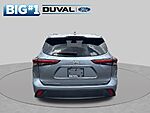 Used 2023 TOYOTA HIGHLANDER XLE in JACKSONVILLE, FLORIDA (Photo 6)