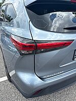 Used 2023 TOYOTA HIGHLANDER XLE in JACKSONVILLE, FLORIDA (Photo 9)
