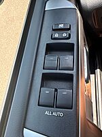 Used 2018 TOYOTA 4RUNNER SR5 PREMIUM in JACKSONVILLE, FLORIDA (Photo 16)