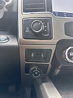 Used 2022 FORD F-350 LARIAT in JACKSONVILLE, FLORIDA (Photo 31)