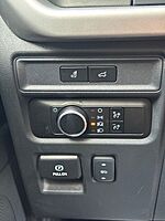 Used 2024 FORD EXPEDITION XLT in JACKSONVILLE, FLORIDA (Photo 21)