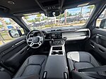 Used 2025 LAND ROVER DEFENDER S in JACKSONVILLE, FLORIDA (Photo 17)