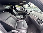 Used 2022 Volkswagen Atlas Cross Sport 2.0T SE W/TECHNOLOGY in JACKSONVILLE, FLORIDA (Photo 19)