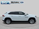 Used 2022 Volkswagen Atlas Cross Sport 2.0T SE W/TECHNOLOGY in JACKSONVILLE, FLORIDA (Photo 3)