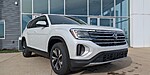 New 2026 Volkswagen Atlas 2.0T SE in CRYSTAL LAKE, ILLINOIS