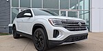 New 2026 Volkswagen Atlas 2.0T SE W/TECHNOLOGY in CRYSTAL LAKE, ILLINOIS