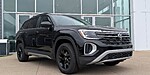 New 2026 Volkswagen Atlas 2.0T PEAK EDITION in CRYSTAL LAKE, ILLINOIS