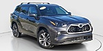 Used 2022 TOYOTA HIGHLANDER XLE in MIAMI, FLORIDA