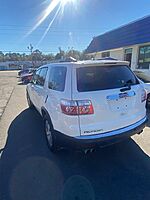 Used 2011 GMC ACADIA SLT 2 4DR SUV in JACKSONVILLE, FLORIDA (Photo 5)