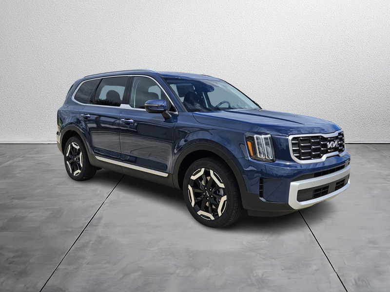 New 2025 KIA TELLURIDE S FWD in SEBRING, FLORIDA