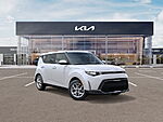 New 2025 KIA SOUL LX in SEBRING, FLORIDA (Photo 8)