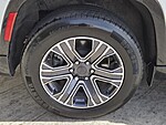 Used 2024 JEEP WAGONEER L SERIES II 4X4 in LAS VEGAS, NEVADA (Photo 9)