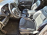 Used 2019 JEEP CHEROKEE LATITUDE PLUS 4X4 in LAS VEGAS, NEVADA (Photo 6)