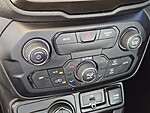 Used 2019 JEEP RENEGADE TRAILHAWK 4X4 in LAS VEGAS, NEVADA (Photo 27)
