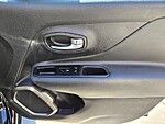 Used 2022 JEEP RENEGADE LATITUDE 4X4 in LAS VEGAS, NEVADA (Photo 21)