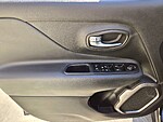 Used 2022 JEEP RENEGADE LATITUDE 4X4 in LAS VEGAS, NEVADA (Photo 22)
