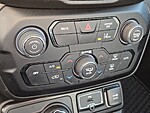 Used 2022 JEEP RENEGADE LATITUDE 4X4 in LAS VEGAS, NEVADA (Photo 27)