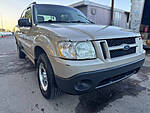 Used 2005 FORD EXPLORER SPORT TRAC XLT 4DR 4WD CREW CAB SB in GARNER , NORTH CAROLINA (Photo 5)