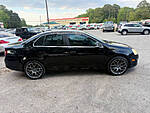 Used 2009 Volkswagen Jetta SE 4DR SEDAN 6A in GARNER , NORTH CAROLINA (Photo 4)