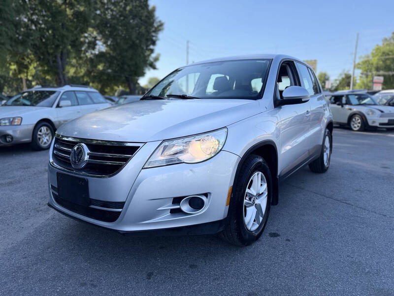 Used 2011 Volkswagen Tiguan S 4MOTION AWD 4DR SUV in GARNER , NORTH CAROLINA