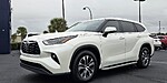 Used 2021 TOYOTA HIGHLANDER XLE FWD in ORLANDO, FLORIDA