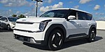 New 2026 KIA EV9 LIGHT LONG RANGE RWD in SUNRISE, FLORIDA