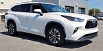 Used 2021 TOYOTA HIGHLANDER XLE FWD in NORTH LITTLE ROCK, ARKANSAS
