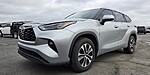 Used 2022 TOYOTA HIGHLANDER XLE FWD in NORTH LITTLE ROCK, ARKANSAS