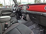 Used 2022 JEEP WRANGLER UNLIMITED RUBICON 4X4 in FORT PIERCE, FLORIDA (Photo 9)