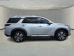 Used 2024 NISSAN PATHFINDER PLATINUM 4WD in FORT PIERCE, FLORIDA (Photo 2)