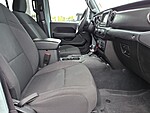 Used 2023 JEEP GLADIATOR WILLYS 4X4 in FORT PIERCE, FLORIDA (Photo 10)