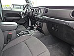 Used 2023 JEEP GLADIATOR WILLYS 4X4 in FORT PIERCE, FLORIDA (Photo 9)